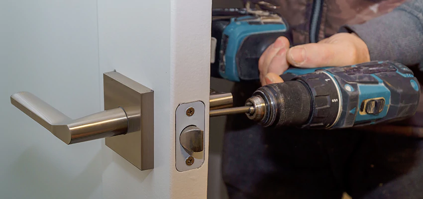 Broken Door Handle Lock Repair in West Covina, California